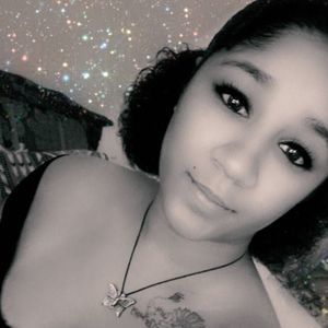 Meet your Posher, Pam